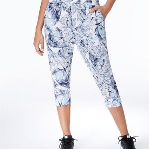 Nike Dry Printed Cropped Training Pants S